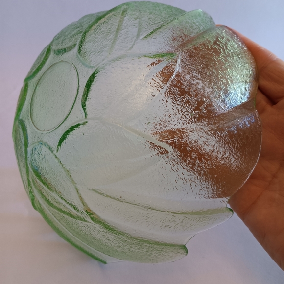 Vintage Light Green Pressed Glass Retro Excellent Condition PRE-OWNED - Picture 7 of 7